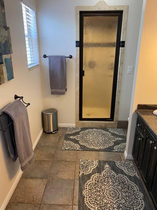 Wasatch Front Home With Pool Close To Everything! 머레이 외부 사진