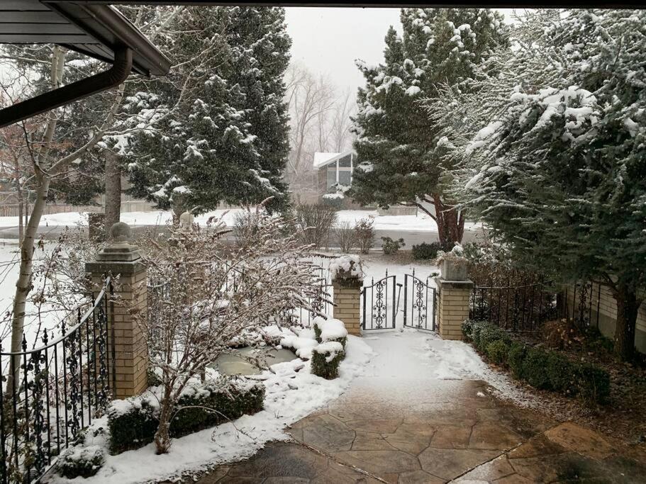 Wasatch Front Home With Pool Close To Everything! 머레이 외부 사진